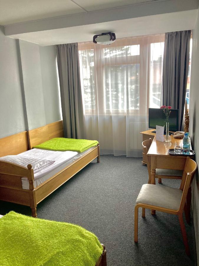 Gromada Hotel 2*